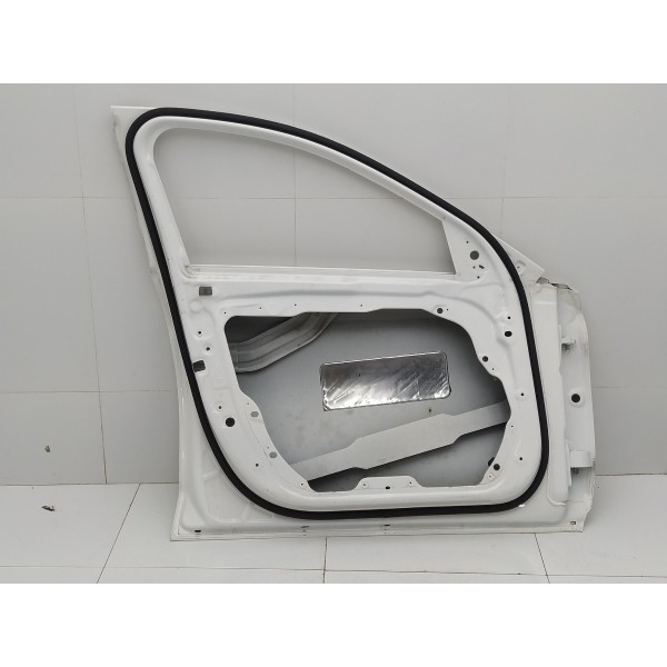 Porta Dianteira Esquerda Mercedes Benz C180 2016