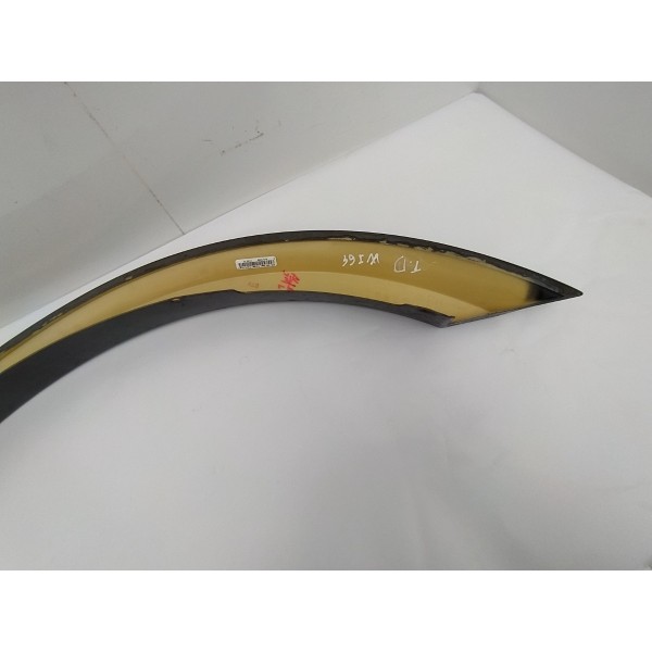 Moldura Paralama Traseiro Direito Mercedes Benz W164 2011