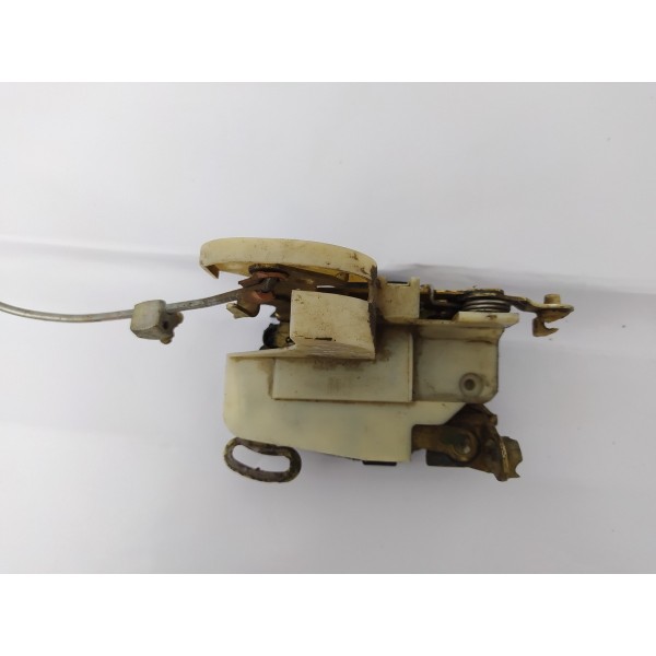 Fechadura Porta Dianteira Esquerda Chevrolet Corsa 2004 2005