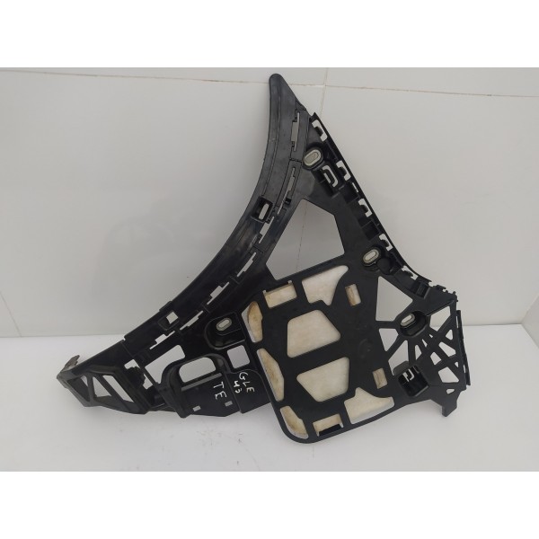 Guia Parachoque Traseiro Esquerdo Mercedes Benz Gle 43 2019