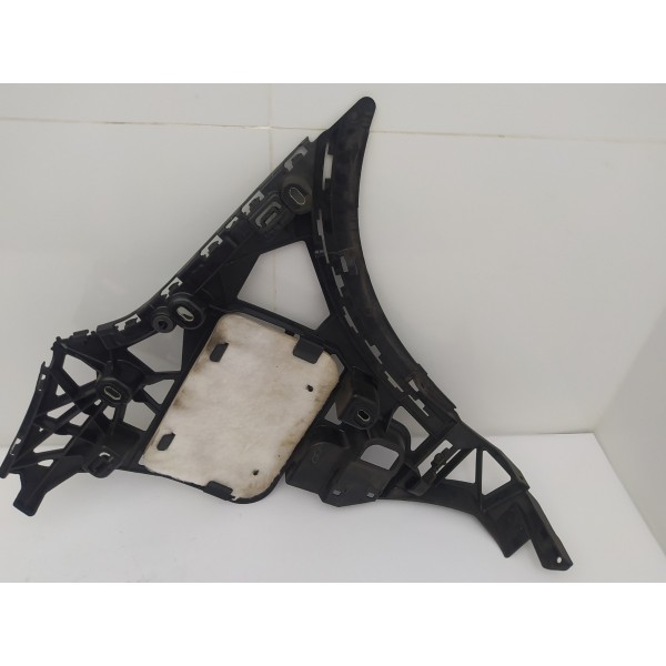 Guia Parachoque Traseiro Esquerdo Mercedes Benz Gle 43 2019