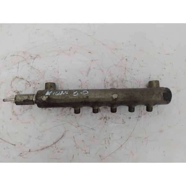 Flauta Bico Injetor Toyota Hilux Sw4 3.0 2013 2014