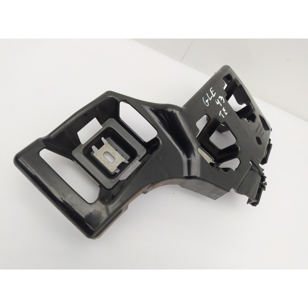 Guia Parachoque Traseiro Esquerdo Mercedes Benz Gle 43 2019