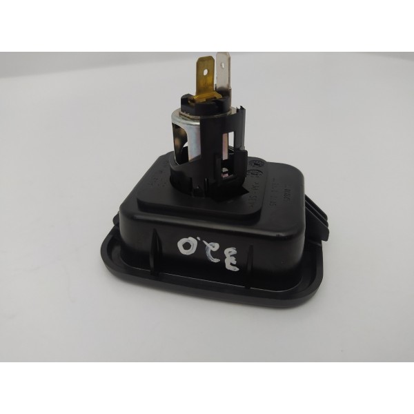 Tomada Acendedor 12v Porta Malas Bmw 320i 2013 2014