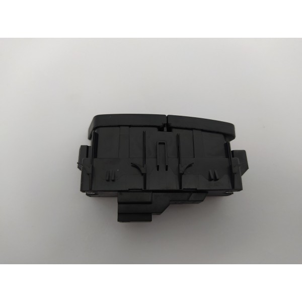 Botão Trava Porta Dianteira Direita Mercedes Gle 43 2019