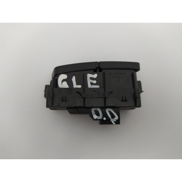 Botão Trava Porta Dianteira Direita Mercedes Gle 43 2019