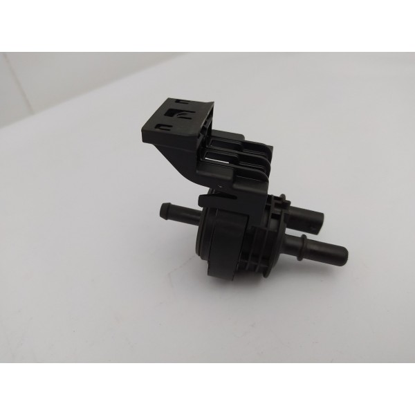 Válvula Canister Mercedes Benz Gle 43 Amg 2019 A0014700993