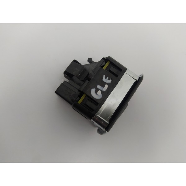 Botão Comando Abertura Tampa Traseira Mercedes Gle 43 2019