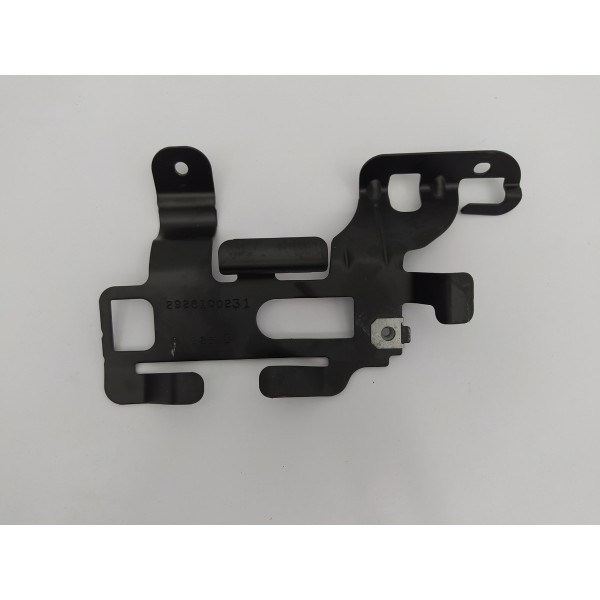 Suporte Direito Mercedes Benz Gle 43 Amg 2019 A2928100231