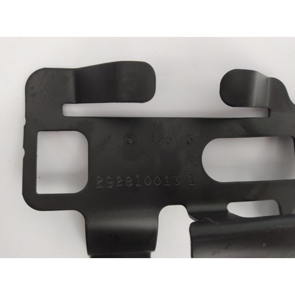 Suporte Esquerdo Mercedes Benz Gle 43 Amg 2019 A2928100131