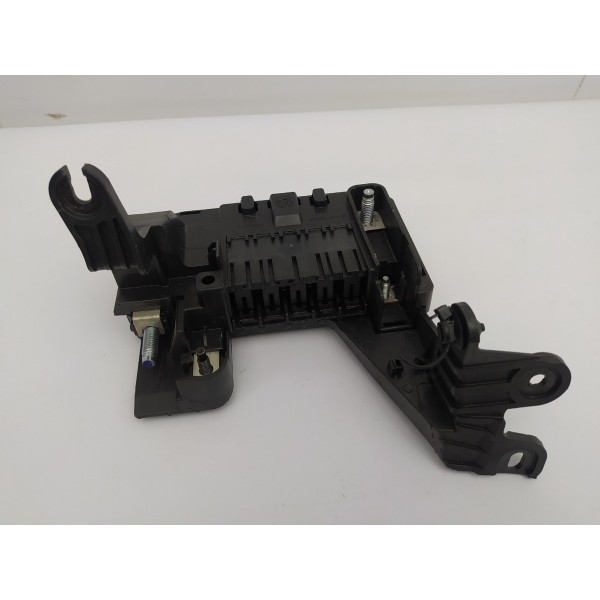 Suporte Caixa Fusível Mercedes Benz Gle 43 2019 A1665409315