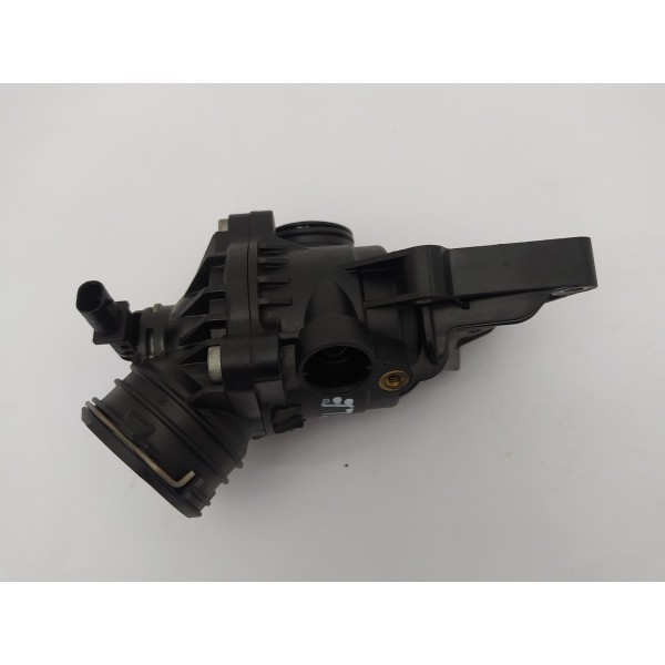 Carcaça Válvula Termostática Mercedes Benz Gle 43 2018 2019