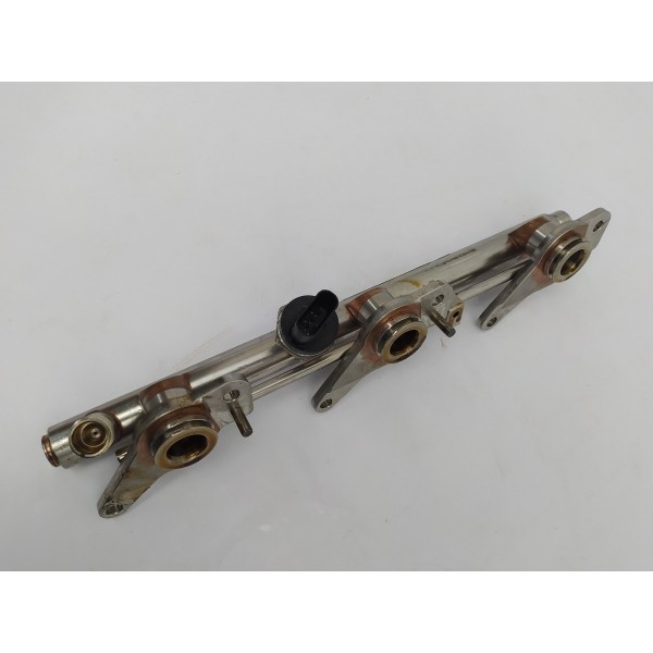 Flauta Bico Injetor Mercedes Glc 43 3.0 V6 2019 A2760700400