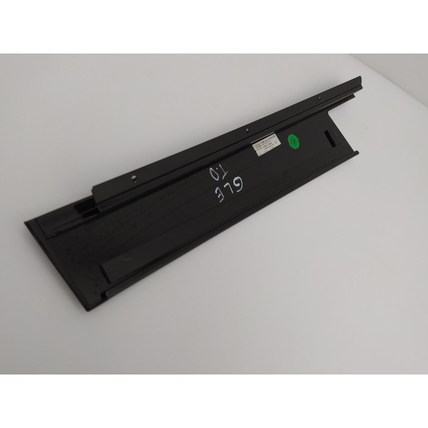 Moldura Traseira Direita Black Piano Mercedes Gle 43 2019