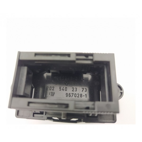 Tampa Plug Diagnóstico Mercedes Benz Gle 43 2019 2025402373