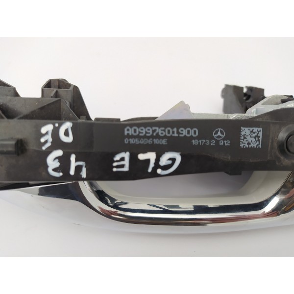 Maçaneta Externa Dianteira Esquerda Mercedes Gle 43 2019