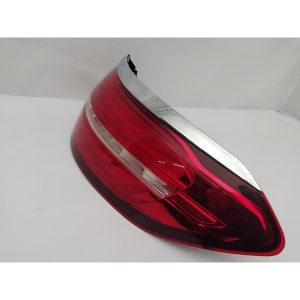 Lanterna Direita Mercedes Benz Gle 43 Amg 2018 2019