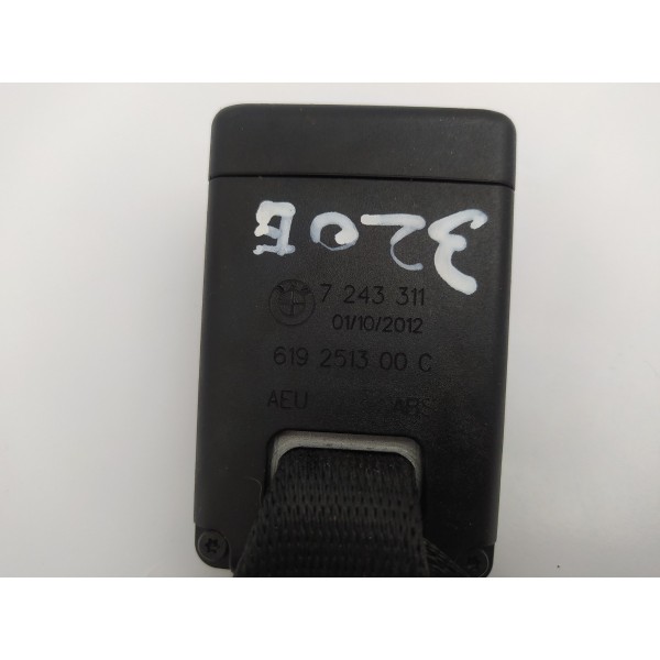 Engate Cinto Traseiro Esquerdo Bmw 320i 2013 2014