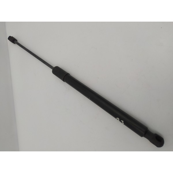 Par Amortecedor Tampa Traseira Audi Q3 2016 2017