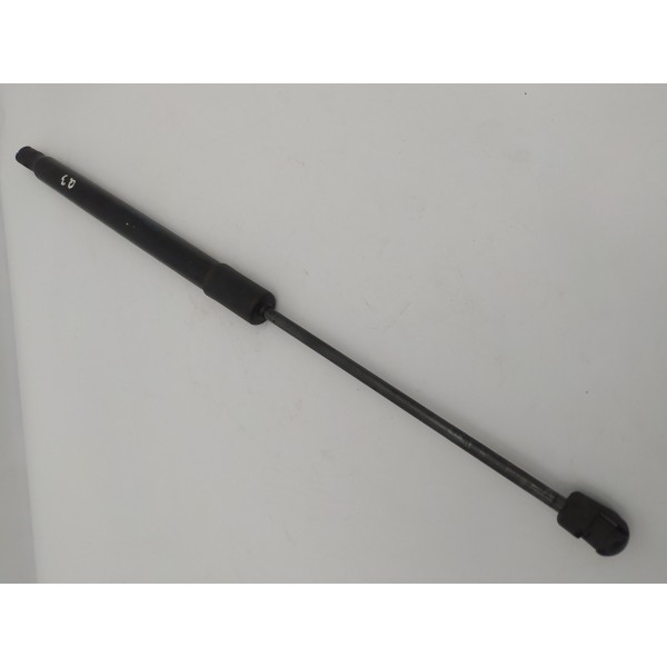 Par Amortecedor Tampa Traseira Audi Q3 2016 2017