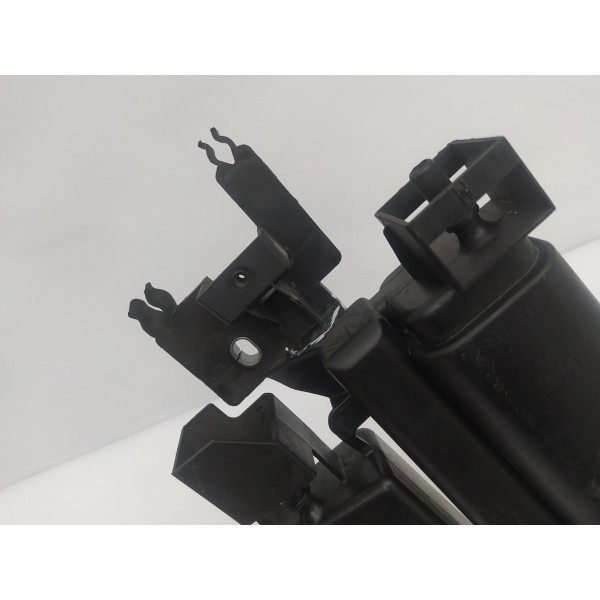 Filtro Canister Volkswagen Jetta 2013 2014 5q0201801