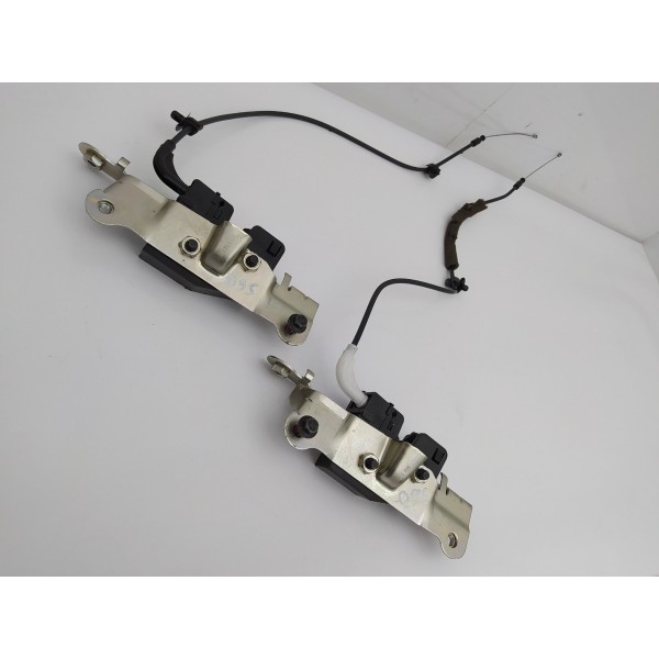 Par Trava Bancos Traseiros Volvo S60 T5 2016 2017