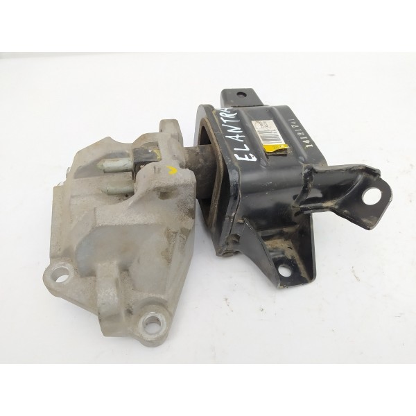 Coxim Câmbio Esquerdo Hyundai Elantra 2.0 2014 2015 Detalhe