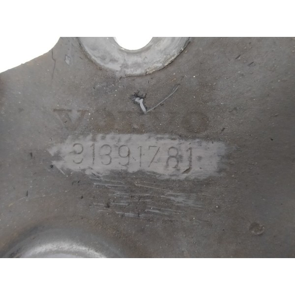 Suporte Direito Travessa Radiador Volvo S60 2016 31391780