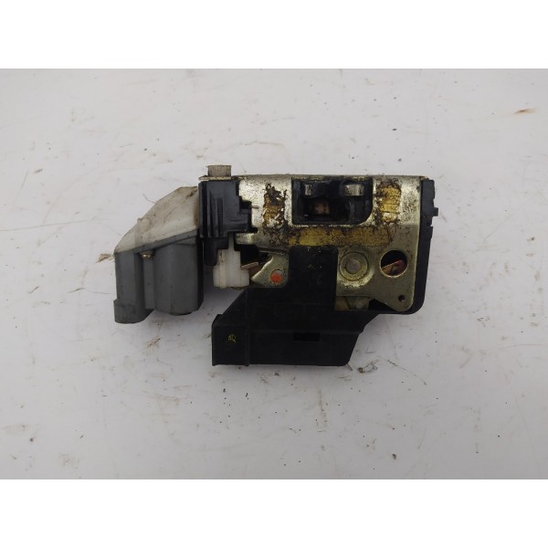 Fechadura Porta Traseira Esquerda Fiat Doblo 2009 2010 2011