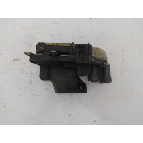 Fechadura Porta Traseira Esquerda Fiat Doblo 2009 2010 2011