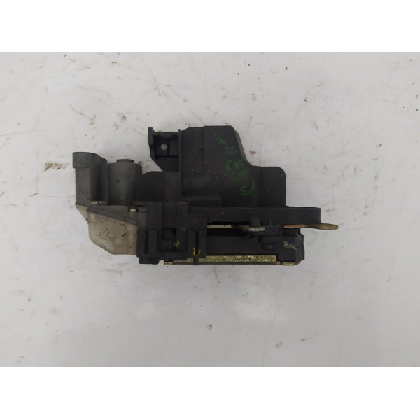 Fechadura Porta Traseira Esquerda Fiat Doblo 2009 2010 2011