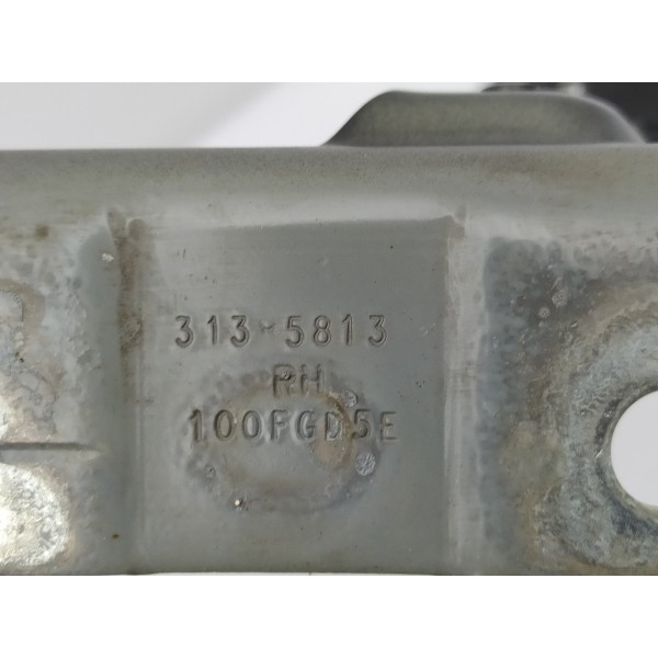 Dobradiça Braço Direito Capô Volvo S60 2016 2017