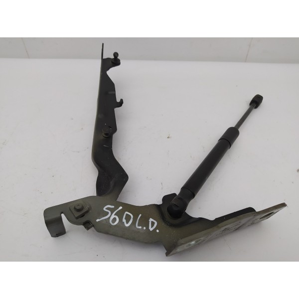 Dobradiça Braço Direito Capô Volvo S60 2016 2017