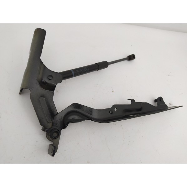 Dobradiça Braço Direito Capô Volvo S60 2016 2017
