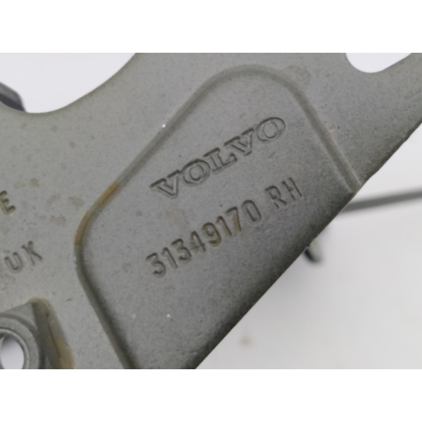 Dobradiça Direita Tampa Traseira Volvo S60 2016 2017