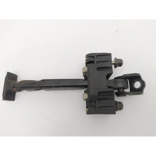 Limitador Porta Traseira Esquerda Volvo S60 2016 2017