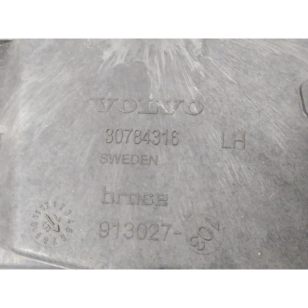 Suporte Fechadura Traseira Esquerda Volvo S60 2016 2017