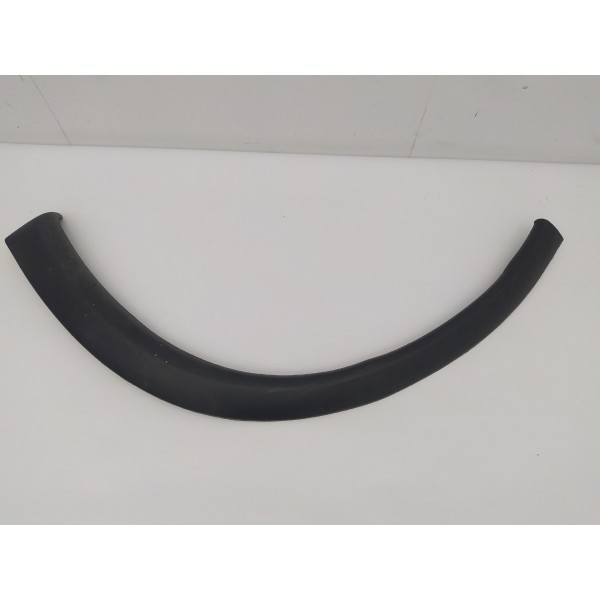 Moldura Paralama Dianteiro Esquerdo Chevrolet Corsa