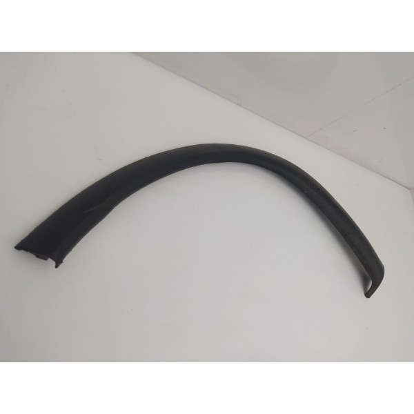 Moldura Paralama Dianteiro Esquerdo Chevrolet Corsa