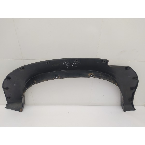 Moldura Paralama Traseiro Esquerdo Toyota Hilux 2012 2013 14