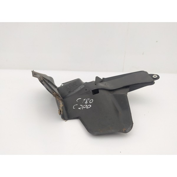 Capa Protetor Fechadura Porta Traseira Direita C180 2016