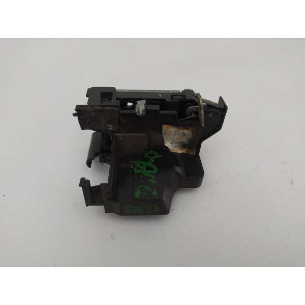 Fechadura Porta Dianteira Direita Fiat Doblo 2009 2010 2011