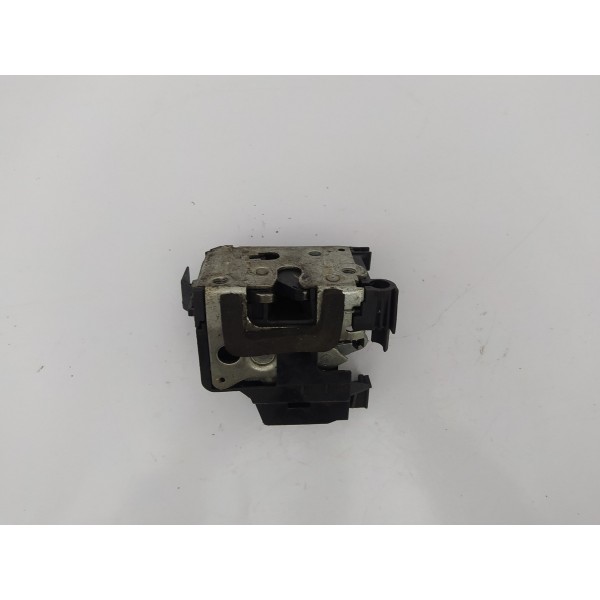 Fechadura Porta Dianteira Direita Fiat Doblo 2009 2010 2011