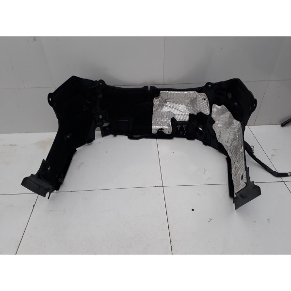 Protetor Interna Motor Mercedes C180 2016 A2056205801