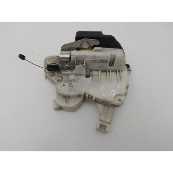 Fechadura Porta Dianteira Esquerda Volkswagen Fox 2011 2012