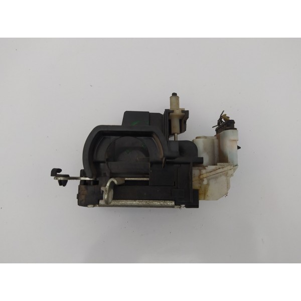 Fechadura Porta Dianteira Direita Fiat Strada 2005 2006 2007