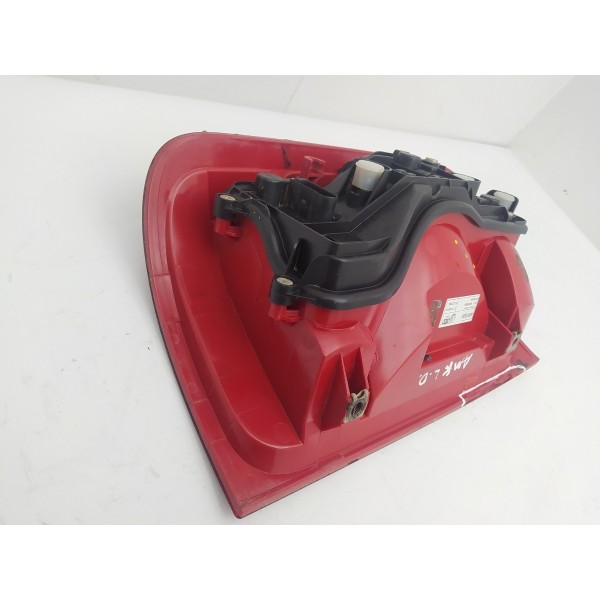 Lanterna Direita Volkswagen Amarok 2012 2013 Detalhe