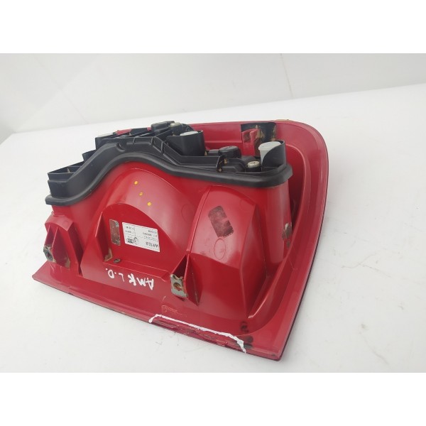 Lanterna Direita Volkswagen Amarok 2012 2013 Detalhe