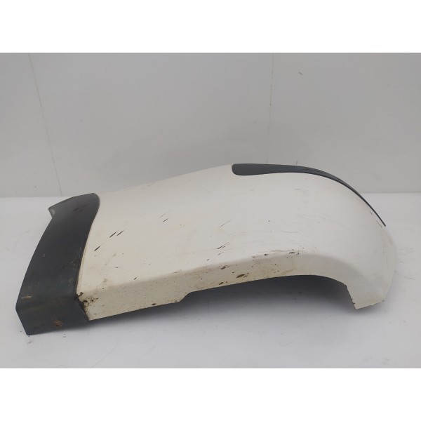 Polaina Esquerda Parachoque Traseiro Volkswagen Saveiro G5