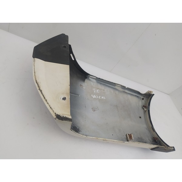 Polaina Esquerda Parachoque Traseiro Volkswagen Saveiro G5